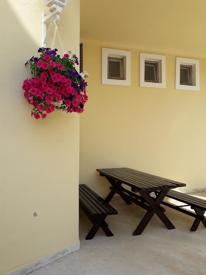 Apartments And Rooms Haludovo - Ribarsko Selo Malinska Kültér fotó