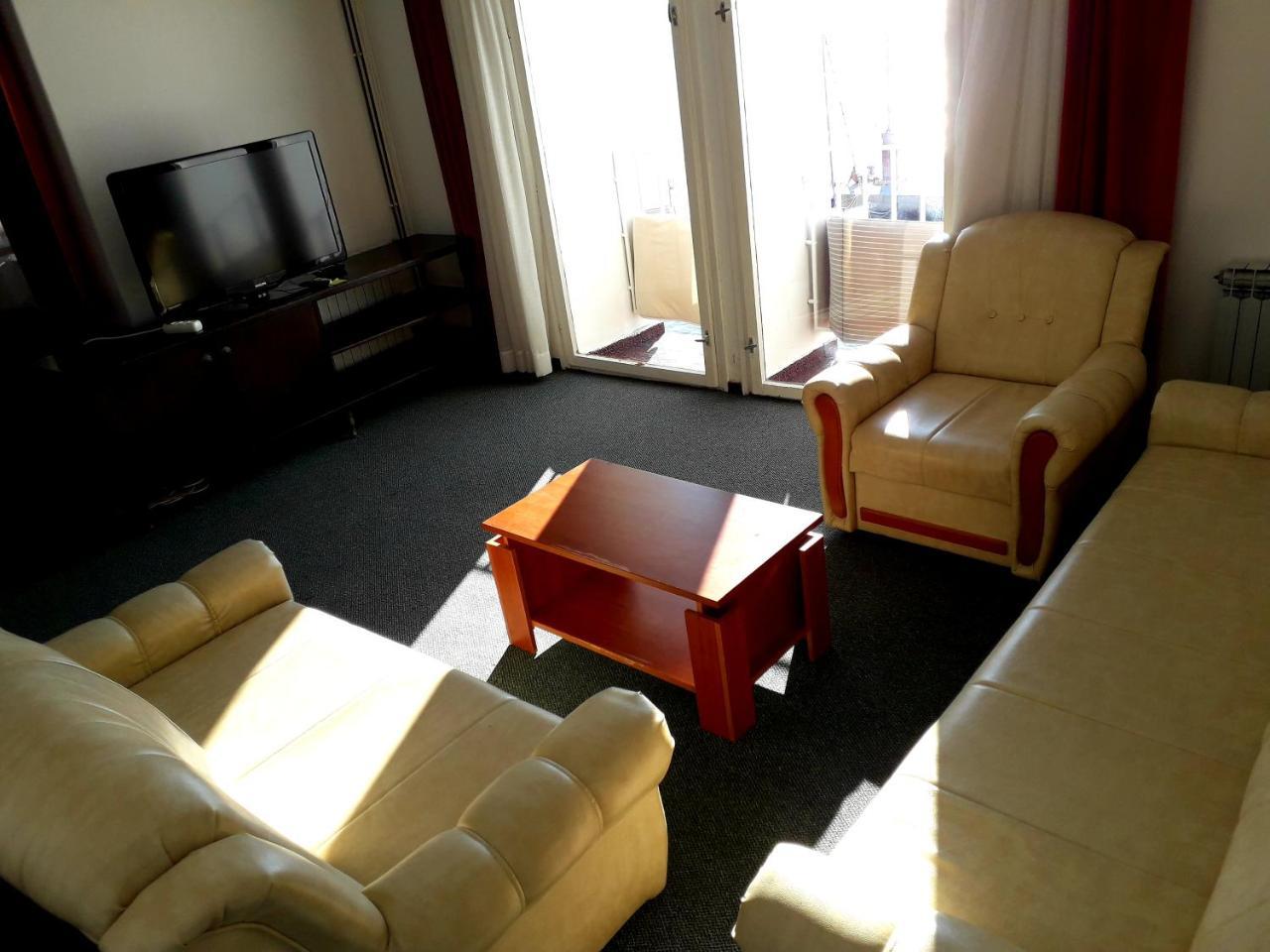 Apartments And Rooms Haludovo - Ribarsko Selo Malinska Kültér fotó